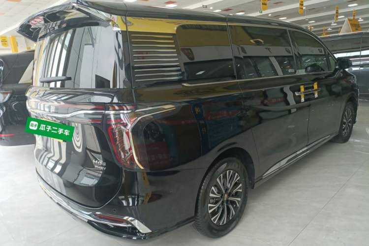 Used Hongqi HQ9 PHEV 2024 2.0T Four-Wheel Drive Luxury Edition
