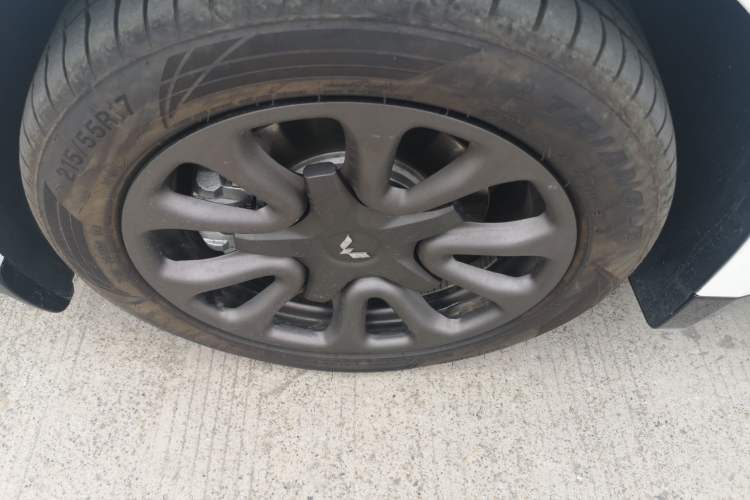 Used Wuling Xingguang 2025 70km Smart Standard Version
