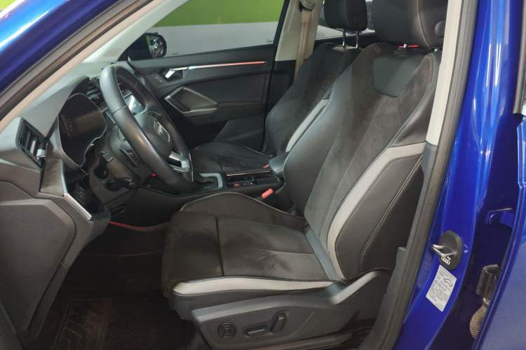 Used Audi Q3 2019 40 TFSI Fashion Dynamic Model Left Front Seat