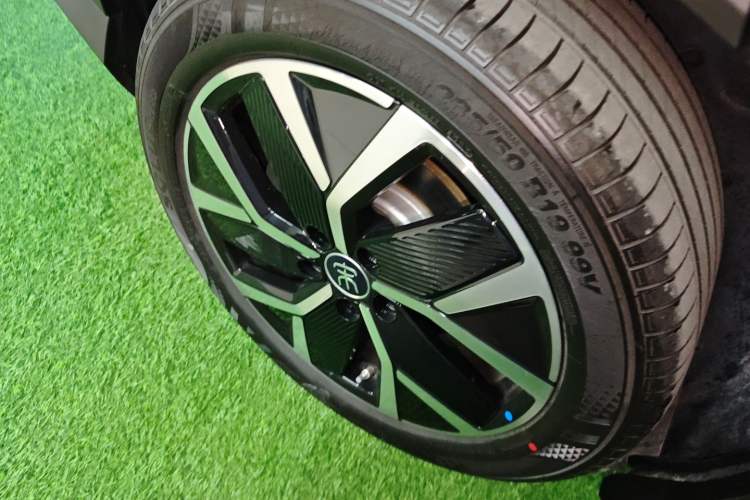 Used BYD Song L DM-i 2024 160km Beyond Edition
