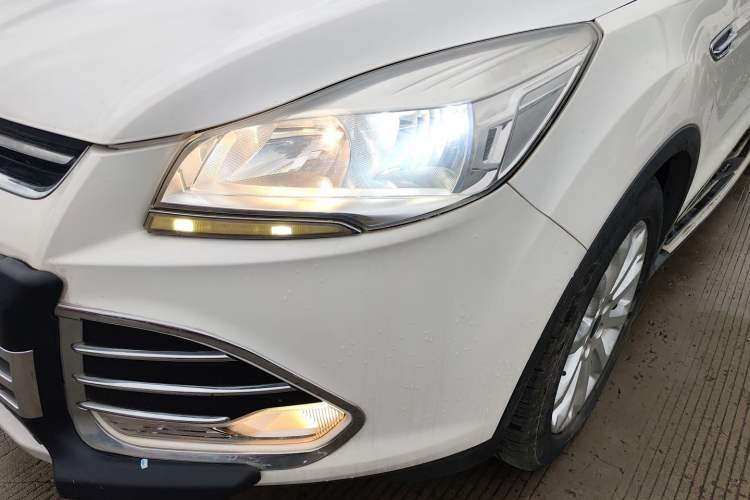 Used Ford Kuga 2015 1.5L GTDi Two-Wheel-Drive Comfort Model
