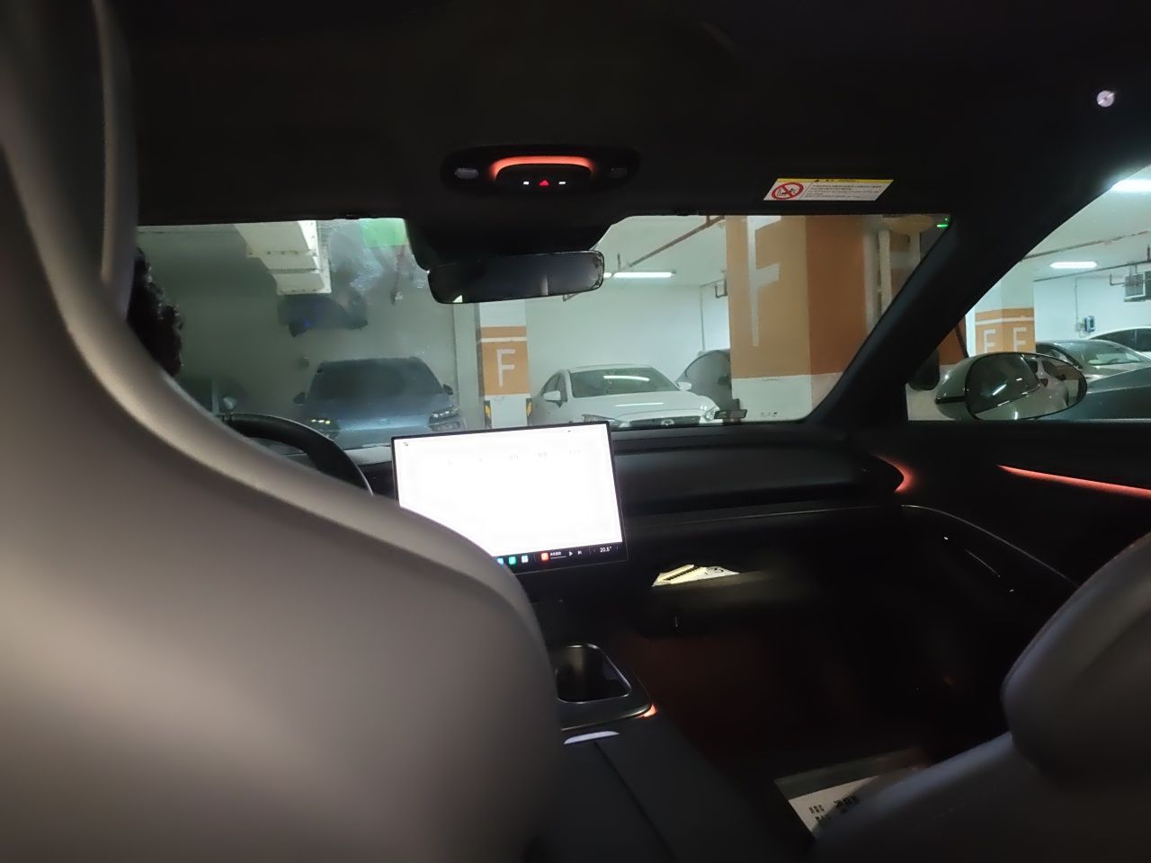 Xiaomi Auto SU7 2024 Four-Wheel Drive Ultra-Long Range Advanced Intelligent Driving Max Edition — снимка 15