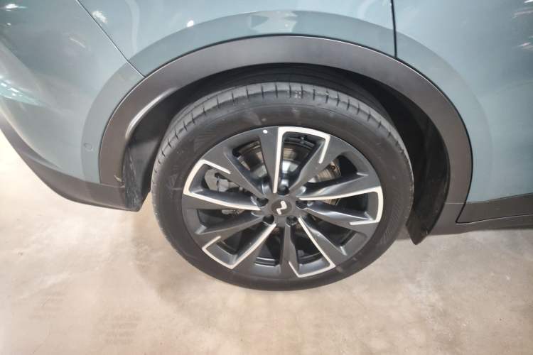 Used ONVO L60 2024 60 kWh Rear-Drive Version