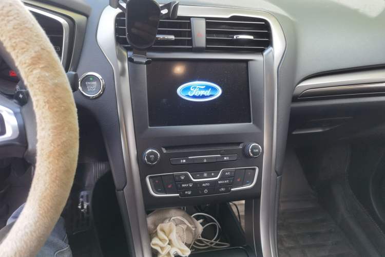 Used Ford Mondeo 2017 EcoBoost 200 Luxury Model
