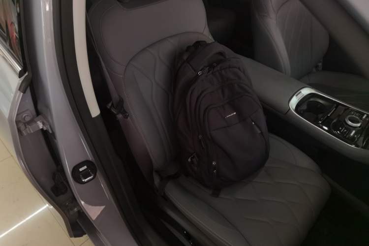 Used Geely Galaxy A7 2025 Model EM-i 150km Exploration+ Edition Right Front Seat