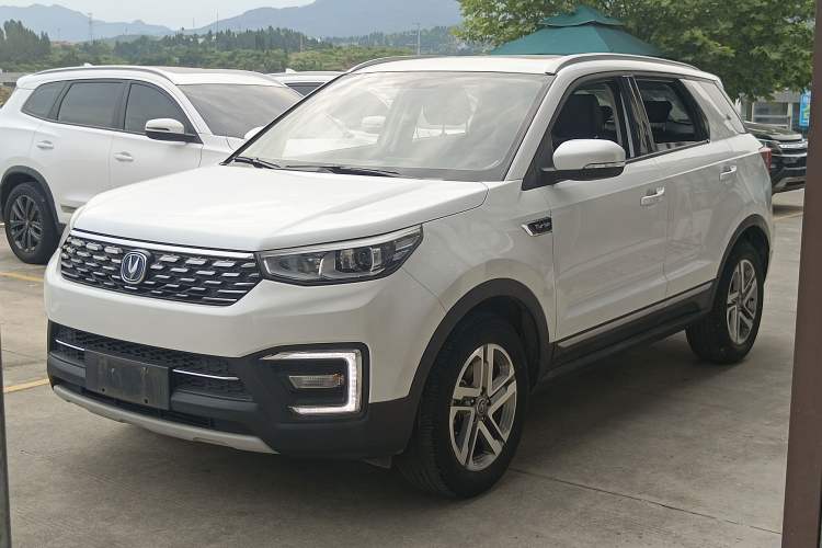 Used CHANGAN CS55 2018 1.5T Manual Colorful Model China V Standard