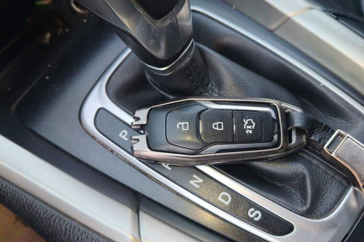 Used Ford Mondeo 2013 2.0L GTDi 200 Fashion Edition
