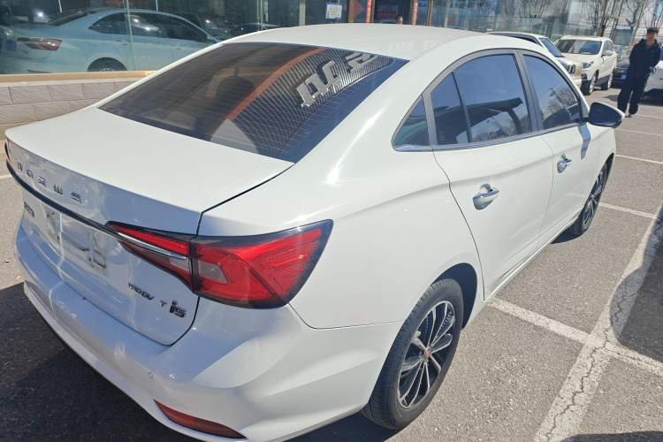 Used Roewe i5 2020 1.5L Automatic 4G Connect Luxury Flagship Edition