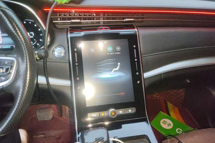 Used Roewe RX5 MAX 2019 300TGI Automatic Intelligent Driving Health Cabin Edition Audio And AC Panel