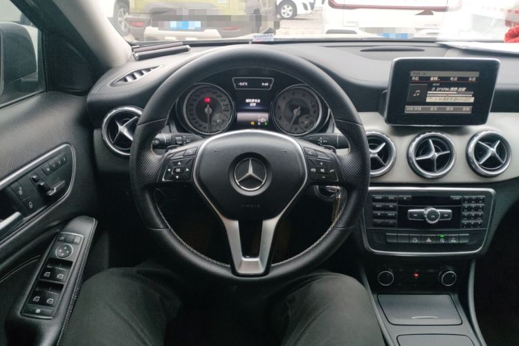 Used Mercedes-Benz GLA 2015 GLA 200 Fashion Model