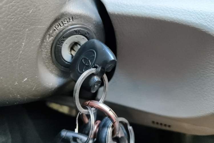 Used Toyota Camry 2013 200G Classic Luxury Edition