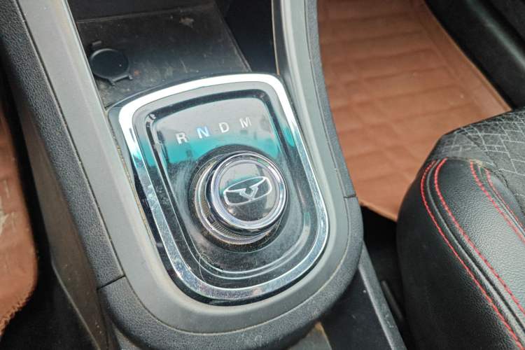 Used Cowin C3R 2015 1.5L AMT Gold Diamond Edition
