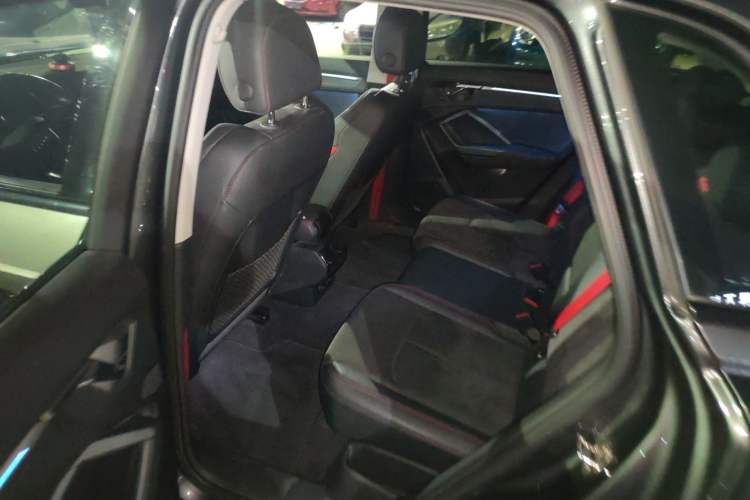 Used Audi Q3 2020 40 TFSI Fashion Dynamic Model