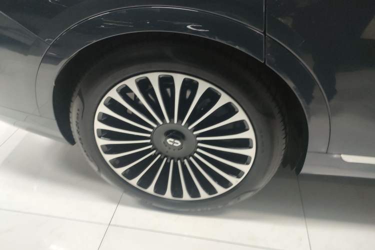 Used Hima AITO M9 2024 Range-Extended Ultra Version 52 kWh 6-Seater Model