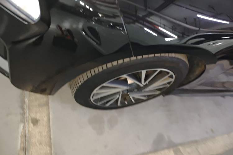 Used Lynk & Co 03 2022 1.5TD DCT JingPlus Exterior 4