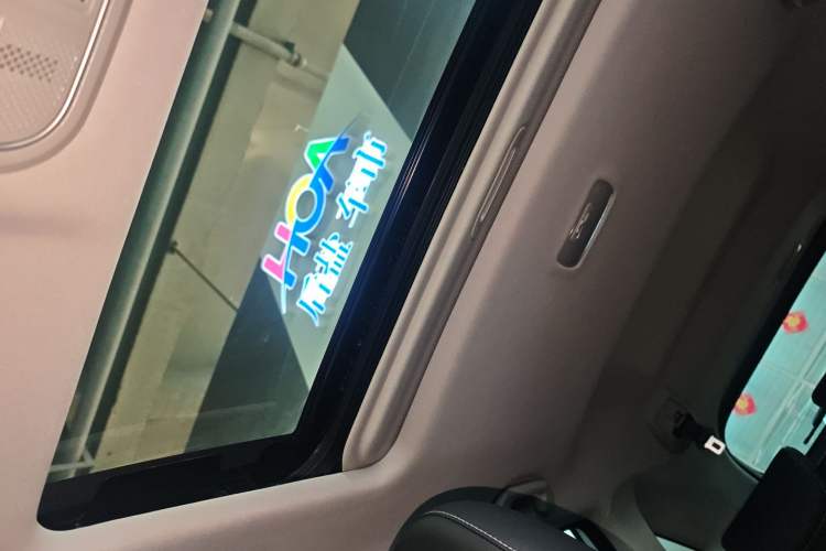 Used Haval M6 2023 PLUS 1.5T DCT Luxury Smart Connectivity Model
