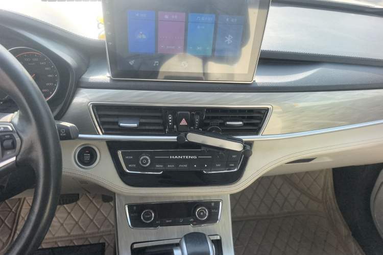 Used Hanteng X5 2018 1.5T CVT Luxury Edition
