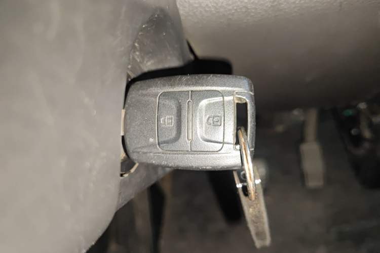 Used Wuling EV50 2021 Van Logistics Vehicle Huishitong Ningde 41.86 kWh Liu Electric Control System