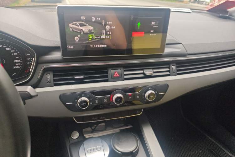 Used Audi A4L 2018 30th Anniversary Edition 30 TFSI Ambition Model