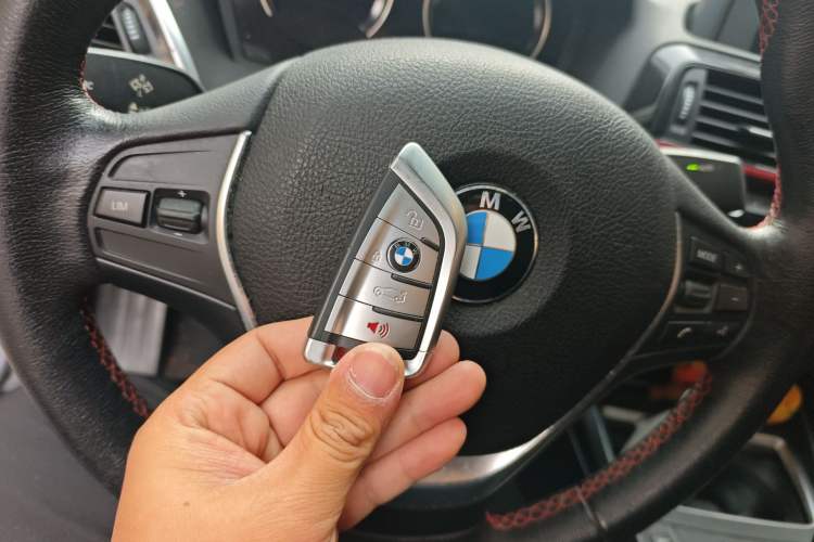 Used BMW 2 Series 2018 220i Sport Design Package
