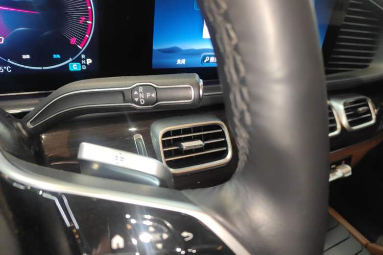 Used Mercedes-Benz GLE 2025 GLE 350 4MATIC Stylish Model
