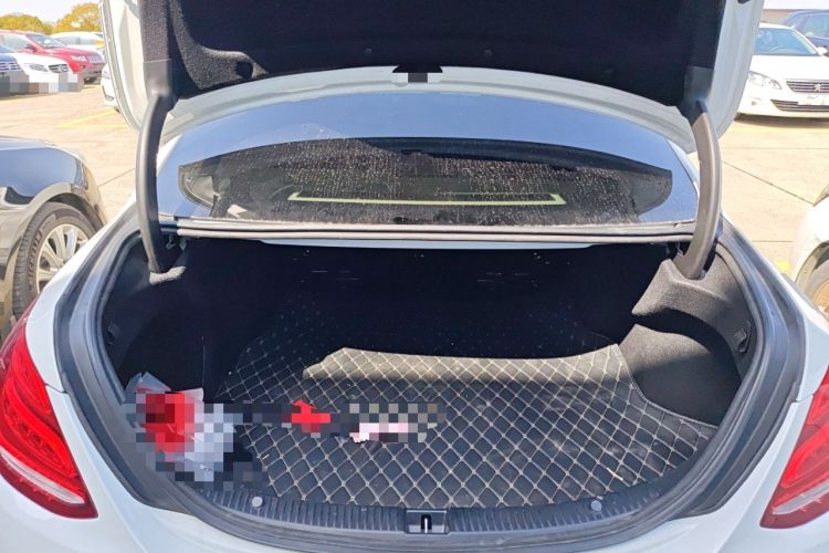 Used Mercedes-Benz C-Class 2017 Restyled C 180 L Fashion Edition Sport Version Trunk