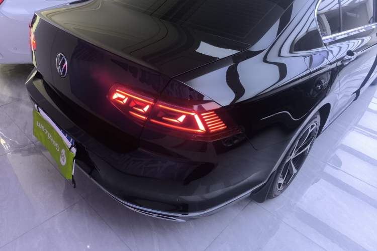 Used Volkswagen Magotan 2023 2 Million Units Commemorative Edition 330TSI DSG Luxury Version