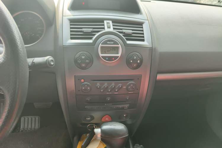 Used Renault Megane 2006 CC 2.0
