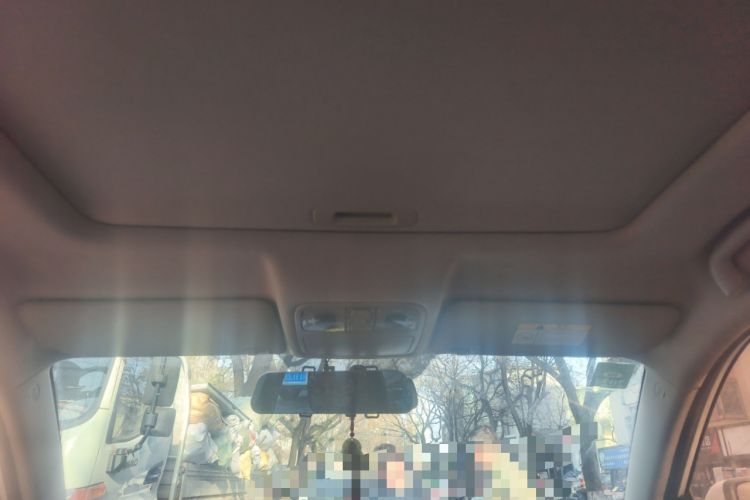 Used CHANGAN CS75 2016 2.0L Manual Luxury Version China IV Standard
