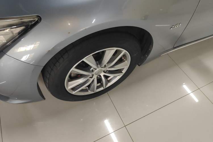 Used Infiniti Q50L 2015 2.0T Enjoyment Edition Left Front Wheel Hub