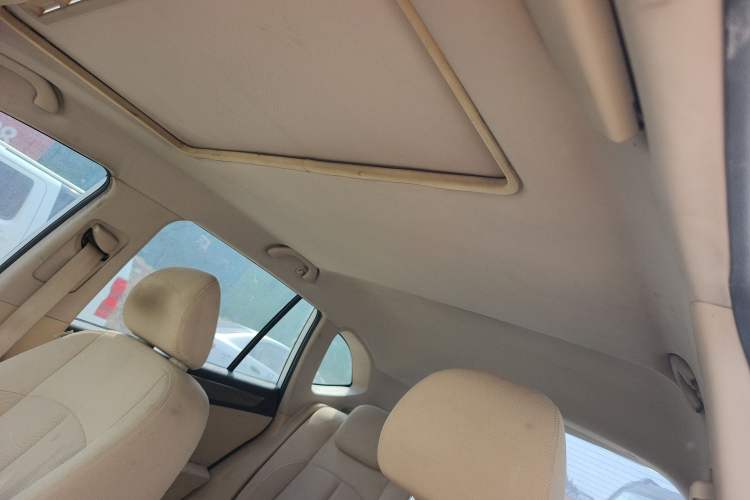 Used Brilliance V5 2012 1.6L Manual Luxury Model