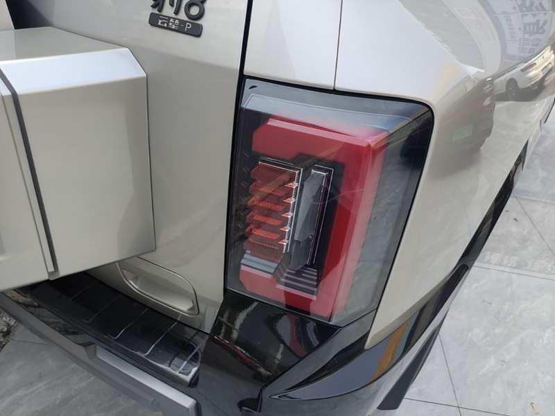 Used Formula Leopard 8 2025 Smart & Brave Flagship Edition 7 Seats — 7