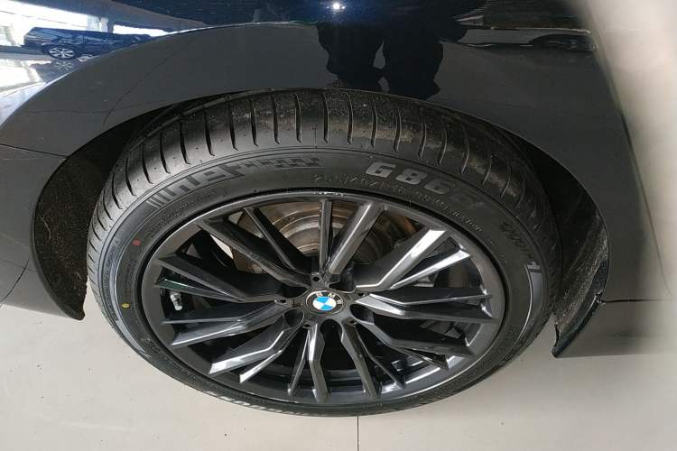 Used BMW 3 Series 2022 Restyled 325Li M Sport Night Edition Package
