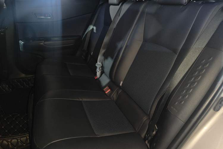 Used Toyota C-HR 2020 2.0L Leading Edition
