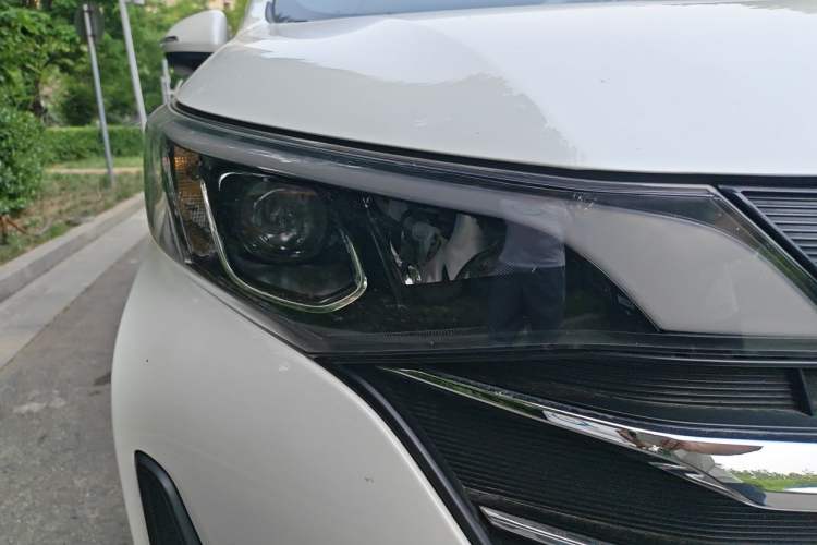 Used GAC Trumpchi M6 2019 270T Automatic Luxury Edition (7-seater) China V Standard