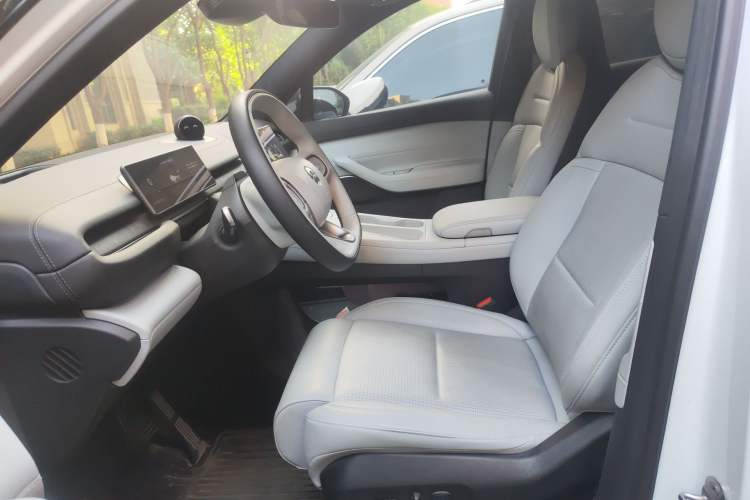 Used Nio ES6 2024 75 kWh
