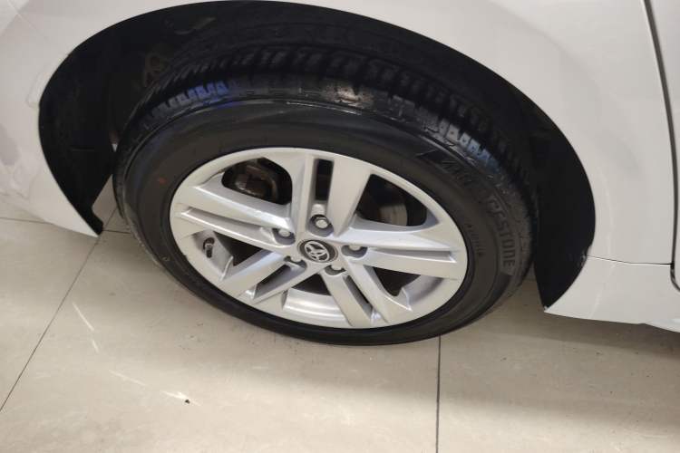 Used Toyota Levin 2021 185T CVT Luxury Edition Right Rear Wheel Hub