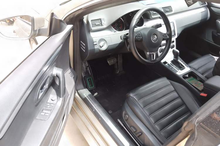 Used Volkswagen FAW-Volkswagen CC 2016 1.8TSI Prestige Model