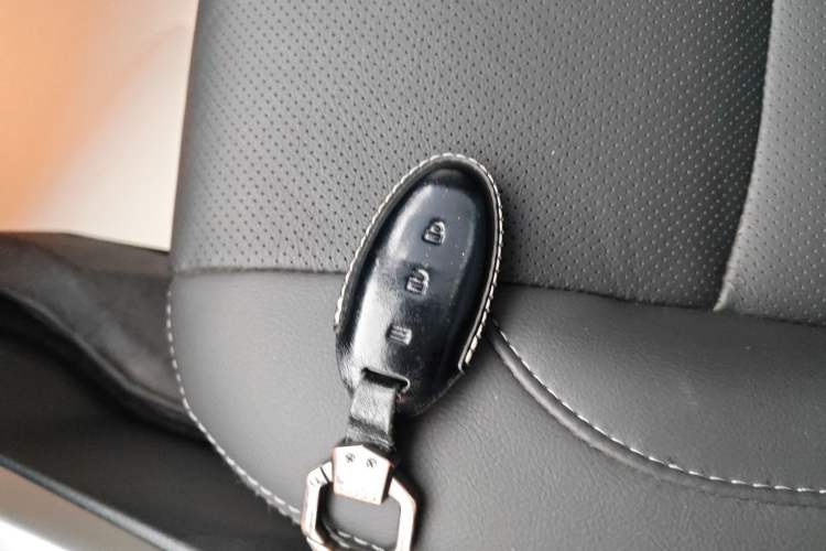 Used Nissan Terra 2020 2.5L XL Upper 4WD Automatic Four-Wheel Drive Luxury Edition
