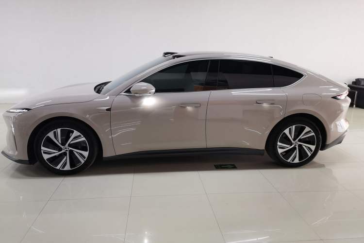 Used Nio ET5 2022 75 kWh
