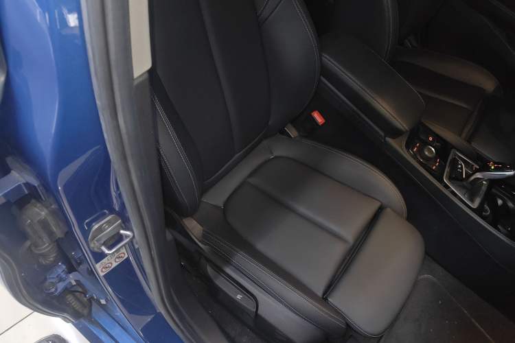 Used BMW 1 Series 2020 120i M Sport Package Right Front Seat