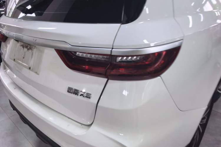 Used Geely Auto Vision X6 2020 1.4T CVT Luxury Edition
