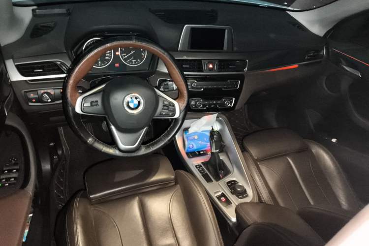 Used BMW X1 2018 sDrive18Li Luxury Model
