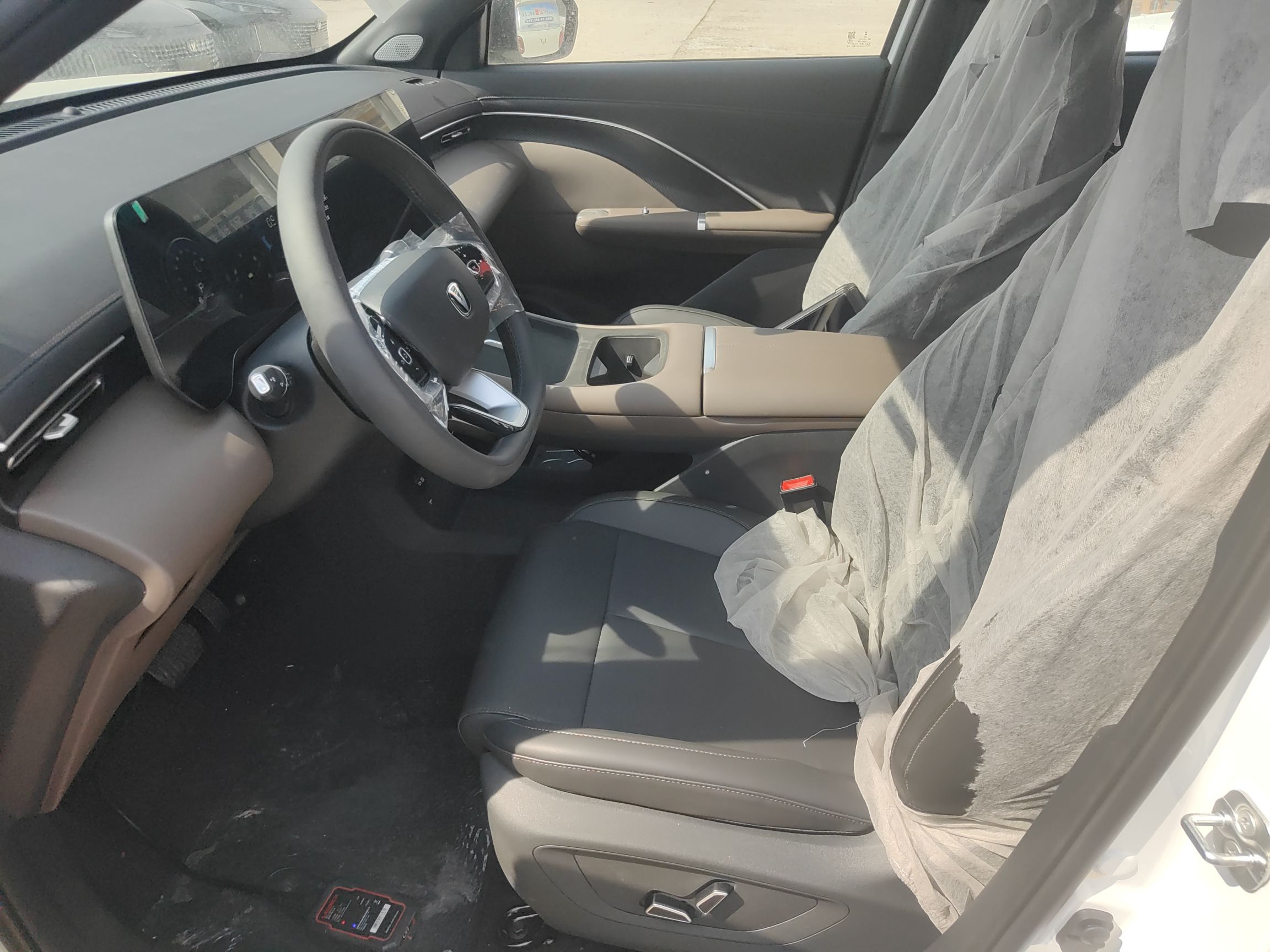 Переднее сиденье в автомобиле