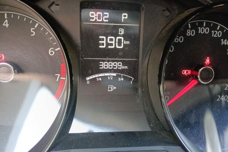 Used Volkswagen Lavida 2019 Lavida Start 1.5L Automatic Trendy Version China VI Standard Odometer Close Up