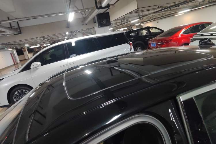 Used Lynk & Co 03 2021 1.5TD DCT JingPlus Roof