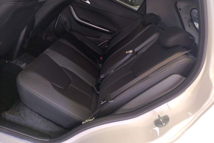 Used Chery Tiggo 3X 2024 1.5L CVT Excellence Edition Left Rear Seat