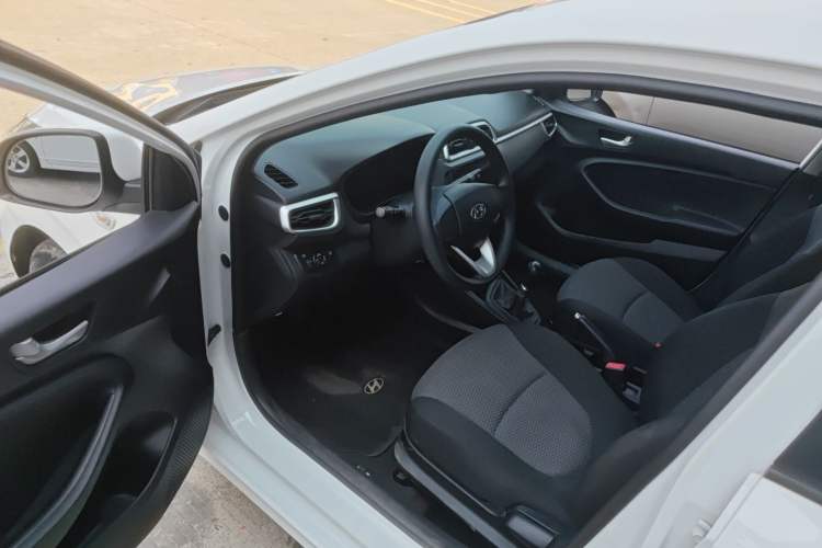 Used Hyundai Verna (older generation) 2020 1.4L Manual GL Refreshed Edition