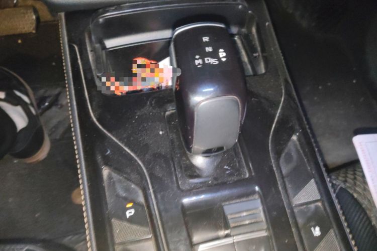 Used Bestune T77 2019 230 TID Automatic Prestige Version China V Emission Standard

