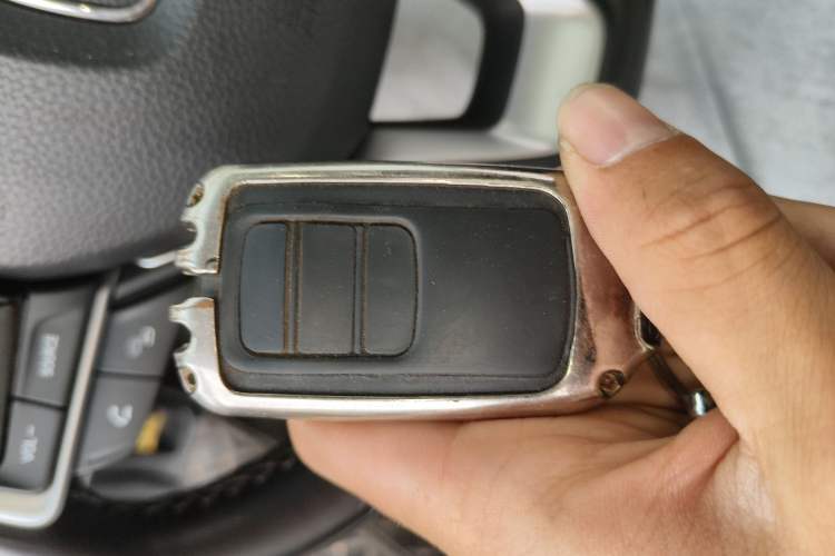 Used Honda Inspire 2019 260TURBO Elegant Edition China VI Emission Standard Vehicle Key